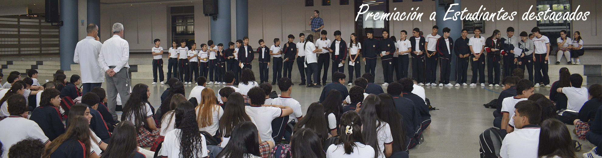 Premiación a Estudiantes